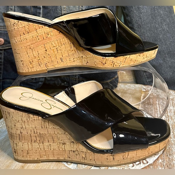 EUC Jessica Simpson “Seena” Black Patent Leather Wedge Cork Heel. Size 9.5 - Picture 5 of 10